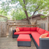 Отель Luxury 4 bed 3 Bath Townhouse Nr Byward Parking, фото 2
