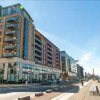 Отель Sunny Apartment off Grand Canal Square Dublin 2 в Дублине