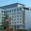 Отель Hampton by Hilton London Luton Airport, фото 1