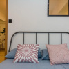 Отель Henry's Apartment South Maoming Road, фото 16