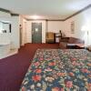 Отель Quality Inn & Suites East Troy I-43, фото 7