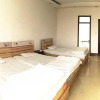 Отель HuaTai Hostel, фото 4