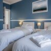 Отель Gwynne House - 6 Bedroom Luxurious Holiday Home - Tenby Harbour, фото 26