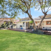 Отель Charming 3 Bedroom House in Coorparoo, фото 8