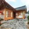 Отель Jeonju Jangsu Hanok Pension, фото 1