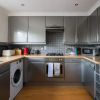 Отель Pleasant Putney Home Close to the Tube Station by Underthedoormat, фото 5