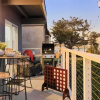 Отель Mission Point Buyout by Avantstay Two Unit Buyout w/ Patio, Fire Pit & Close to Beach! 6bdrs, фото 22
