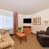 Отель Candlewood Suites Bloomington-Normal, фото 5