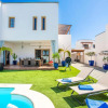 Отель Villa Caletas Teguise - A Wonderful 5 Bedroom Villa - Perfect For A Large Group, фото 12
