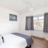 Отель Skyvillion - Enfield 4bed House W Garden & Parking, фото 5