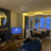 Отель Worthing Beach 180 - 2 bed Seafront With Parking, фото 15