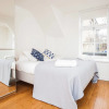 Отель Spacious 2 Bedroom in Clapham, фото 2