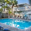Отель The Southernmost Inn - Adults Only, фото 10