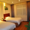 Отель Greentree Inn Heze Juye County No 1 Senior Middle, фото 9