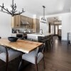 Отель 10 Wildwood 4 Bedroom Townhouse by Moonlight Basin Lodging, фото 12