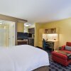 Отель TownePlace Suites by Marriott Pensacola, фото 40