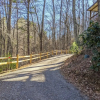 Отель Asheville Town 3 Bedroom Cabin, фото 1