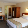 Отель Travelodge by Wyndham Kamloops, фото 2