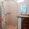 Отель 2BD Beauty With Big Pool - Walk to Beach, фото 7