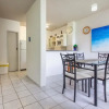 Отель Villa Ellisa, Unit 1/10 Columbia Close, фото 10