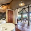 Отель Eagle Tented Lodge & Spa Etosha, фото 26