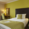 Отель Red Lion Hotel by Greene King Inns, фото 4