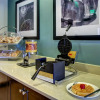 Отель Hampton Inn & Suites Miami-Airport South-Blue Lagoon, фото 14