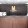 Отель McMurray Inn, фото 2