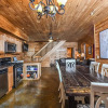 Отель Hideout at Red Pines 3 Bedroom House, фото 5