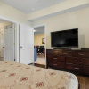 Отель Beachfront 2 BD Condo. Beach Service Included! 2 Pools, Sauna, Gulf Views, фото 6