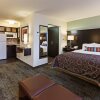Отель Staybridge Suites Woodland Hills, an IHG Hotel, фото 14