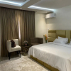 Отель Impeccable 4-bed House in Victoria Garden City, фото 9