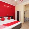 Отель OYO 37246 New Hotel Swastik, фото 4