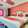 Отель OYO Flagship 35803 Sachin Regency, фото 1