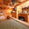 Отель Smoky Cascades - One Bedroom Cabin, фото 21