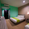 Отель ZEN Rooms Near Fery Terminal Batam Centre, фото 27