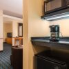 Отель Fairfield Inn & Suites by Marriott Buffalo Airport, фото 18