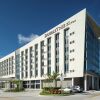 Отель DoubleTree by Hilton Miami - Doral, FL, фото 7