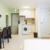 Отель Colors Ewha Seoul Apartment, фото 13