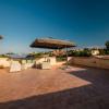 Отель It has 3 bedrooms ( two double and one with two single beds ), two bathrooms, living room, kitchen,-, фото 5