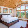 Отель Tahoe Donner Pinnacle Loop Mountain 5 Bedroom Home by RedAwning, фото 4