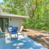 Отель Updated Hilton Head Island Resort Cottage w/ Patio, фото 22