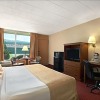 Отель Days Inn by Wyndham Butler Conference Center, фото 4