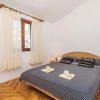 Отель Beautiful Home in Lukovo Sugarje With 4 Bedrooms and Wifi, фото 4
