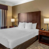 Отель Comfort Suites Salem, фото 39