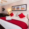 Отель Hobie Beach Guest House, фото 14