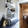 Отель Central and Spacious 2 Bedroom Flat With Garden, фото 6