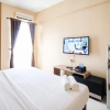 Отель Good Choice And Cozy Stay Studio At Bale Hinggil Apartment, фото 3