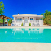 Отель Modern Villa in Tragaki With Pool and Parasol, фото 1