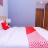 Отель Syariah Ring Road by OYO Rooms, фото 2